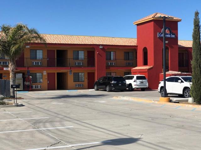 California Inn Hotel And Suites Adelanto Us 395 Eksteriør bilde